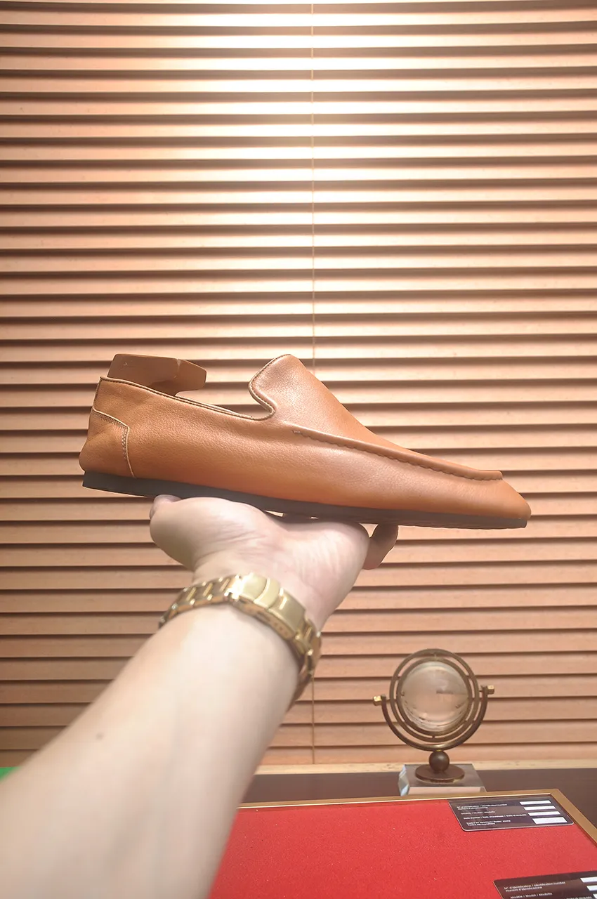 Men's shoes 💰460💶 [Botteg Venetta (BV)] (wallet shoes) exclusive new model official website new model The upper is made of high-quality top calfskin. Delicate feel and flowing luxurious texture. Tailored for refined men to create a noble aura. Delicate and regular Mark hand stitching. Smooth lines. Full sheepskin lining, comfortable to wash sweat. 38-44